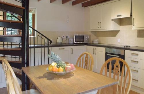 Dinas Cross House | Keepers Nook - Dinas Country Club