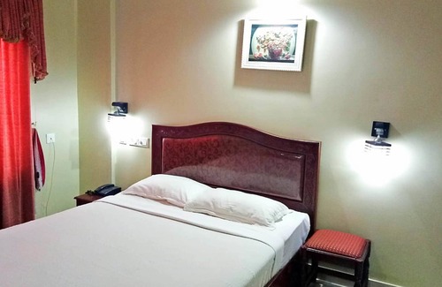Wadakanchery Hotel | Keli Hotels P