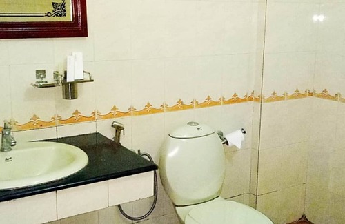 Wadakanchery Hotel | Keli Hotels P