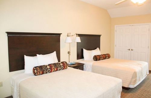 Kelleys Island Hotel | Kelleys Island Venture Resort