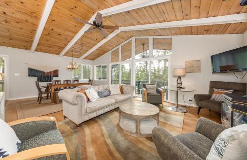 Arnold House | Kelly Cabin