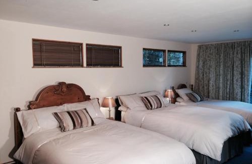 Burwell Cabin | Kendall Lodge