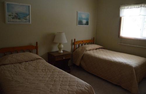 Kennebunk Hotel | Kennebunk Gallery Motel and Cottages