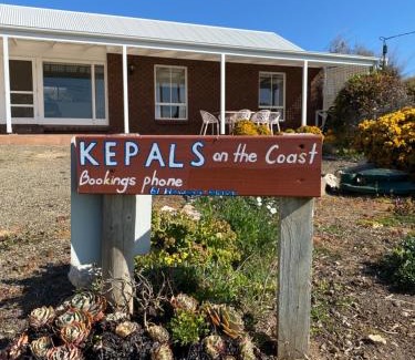 Penneshaw House | Kepals on the Coast - Kangaroo Island