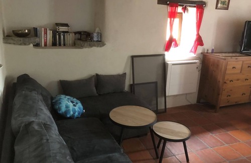 Brujas House | Ker Armelle, a Breton in southern Ardèche