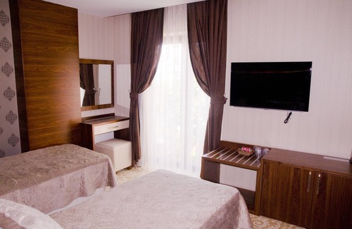 Buyukkumla Hotel | Kerimbey Otel