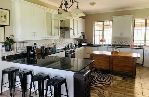 Mooirivier Villa | Kerriston Guest House