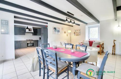 Lauzach House | Kezeg ar lann