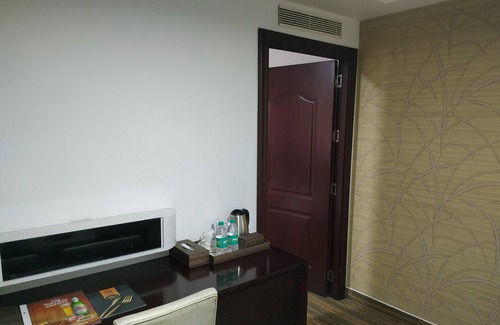 Tiruvalla Hotel | KGA Elite Continental Hotels