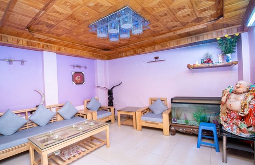 Mai Dich Hotel | Khach san Phuong Dong