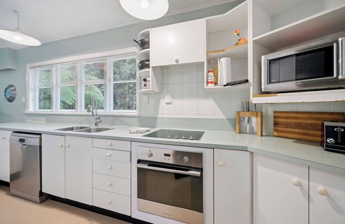 Khandallah House | Khandallah Stays - Wellington Holiday home