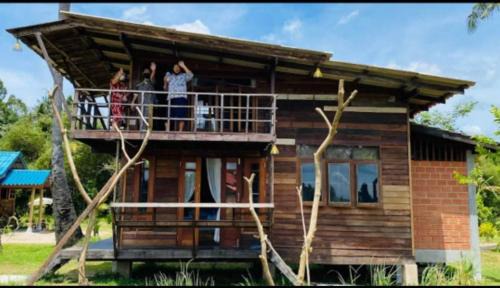 Khanom House | Khanom Lan Thung Resort