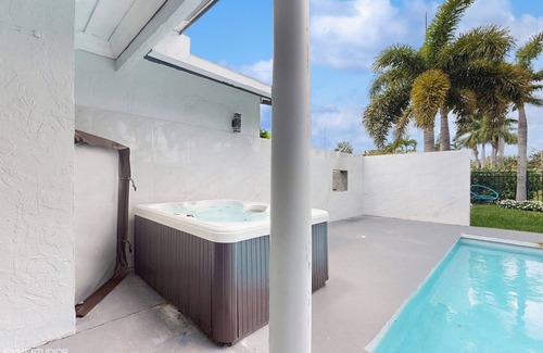 Wellington House | Kids and Family Playground