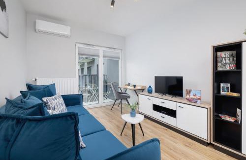 Podgorze Apartment | Kiełkowskiego Modern & Comfy Apartment with Balcony Cracow by Noclegi Renters