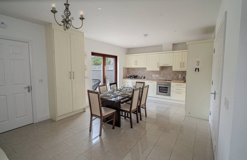 Ballyfarnon House | Kilronan Castle Holiday Home - Beside Luxury Hotel