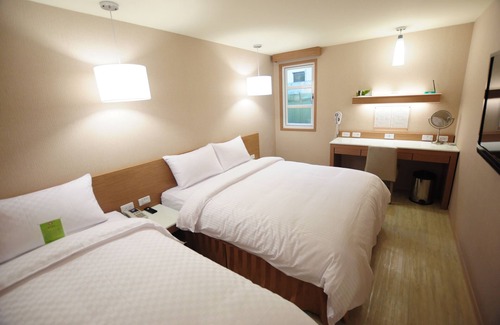 Tainan City Centre Hotel | Kindness Hotel - Tainan Chihkan Tower