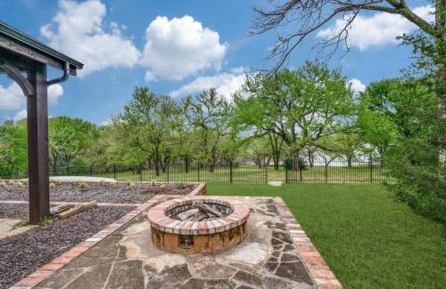 Little Elm House | King Bdgame Roomprivate Lake Access