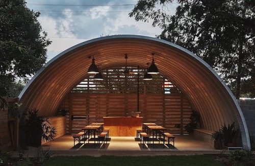 Barton Heights House | King Bed at The Carpenter Hotel, Pets Allowed, Near Texas Capitol Building