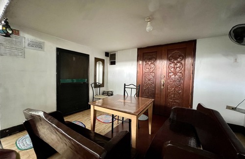 Bantay House | King Henrys Transient House