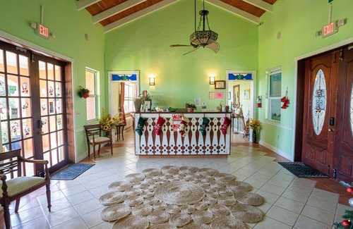 Estate Salt River Apartment | King Room with partial Caribbean View, plenty of Island Charm and breakfast