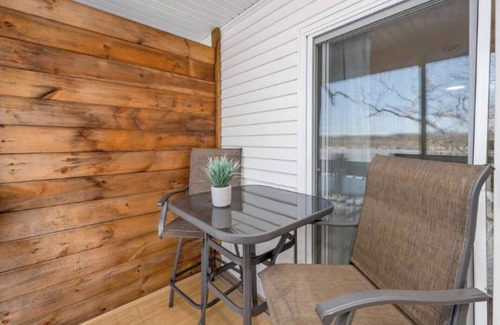Winnisquam Apartment | King Studio on Lake 28A