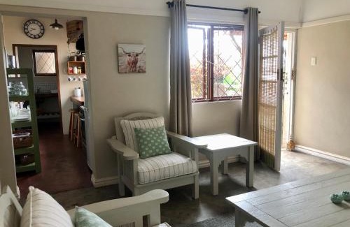 Umkomaas Apartment | Kingfisher Cottage
