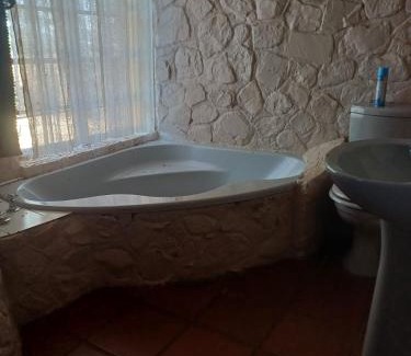 Emakhazeni Apartment | Kingfisher Lodge