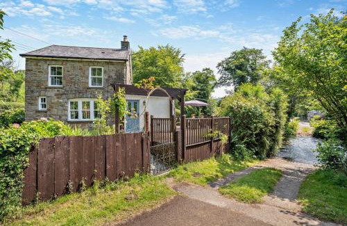 Bridgend House | Kingfisher River Retreat