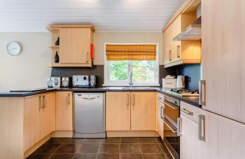 Churchill House | Kingham Lodge