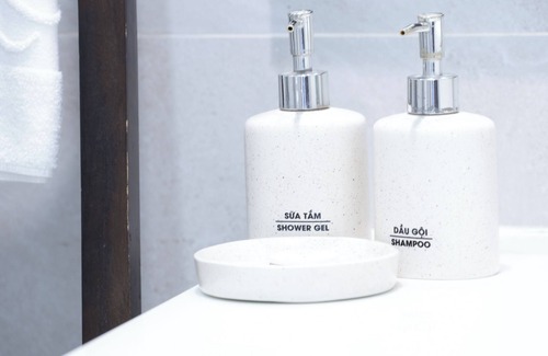 Ong Lang Hotel | Kingo Retreat Resort