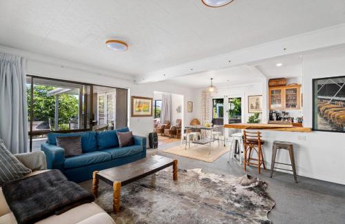 Wanaka House | Kings Drive - Wanaka Holiday Home