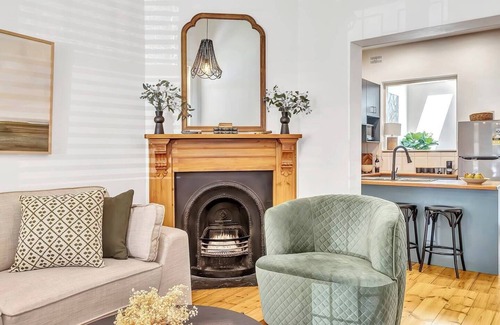 North Adelaide Apartment | Kingston Mews A Perfect Parkside Family Sanctuary
