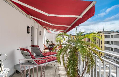 Paquis-Temple Hotel | Kipling Manotel
