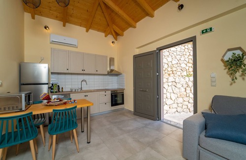 Evgiros Villa | Kipseli Villa, Overlooking Vassiliki bay