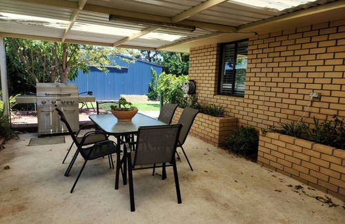 Spencer Park House | Kira's Holiday Home on Gairdner - Pet Friendly