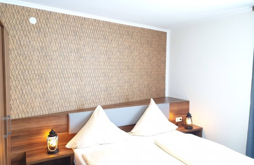 Mitte Hotel | Kirchberg Hotel