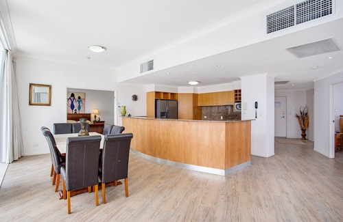 Coolangatta Apartment | Kirra Beach Apartments