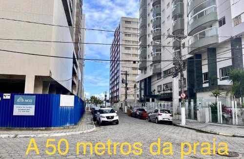 Aviacao Apartment | Kit do ALEX - AVIAÇÃO - a uma esquina da praia - Ar Condicionado