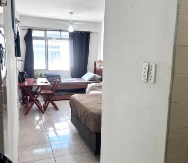 Aviacao Apartment | Kit do ALEX - AVIAÇÃO - a uma esquina da praia - Ar Condicionado