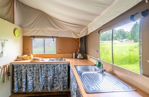 Exton Cabin | Kite at Exton Park, Rutland, Dog Friendly