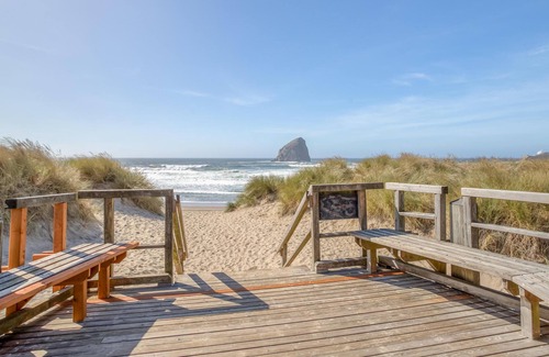 Pacific City House | Kiwanda Breeze