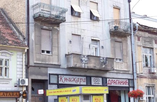 Pancevo Apartment | Klaner apartman