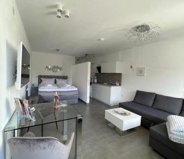 Stryck Apartment | Kleiner Kristall inklusive MeineCard Plus