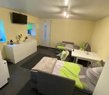 Milbitz Apartment | Kleines Studio mit Gartenzugang