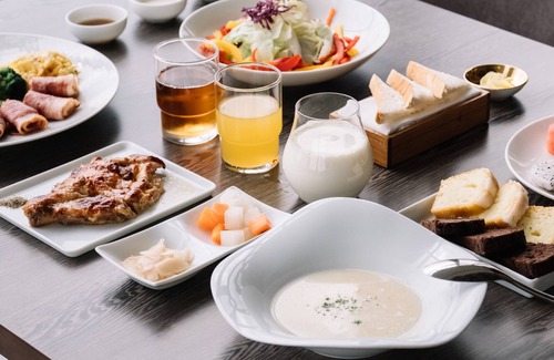 Xitun District Hotel | Kloud Hotel