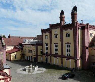 Trebon House | Knížecí apartmány Regent