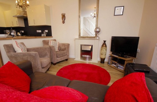 Conwy Cottage | Knight Rest Cottage Conwy - 5 Star Reviews Boutique Cottage (parking & wifi) *5*