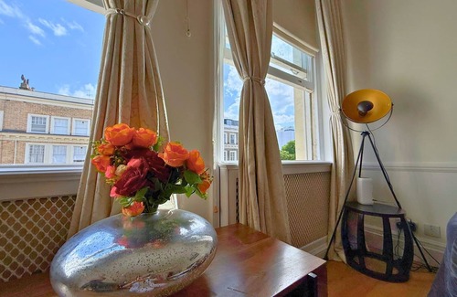 Queen's Gate Apartment | Knightbridge Hydepark 2b2b and Garden