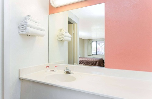 Punta Gorda Hotel | Knights Inn Punta Gorda