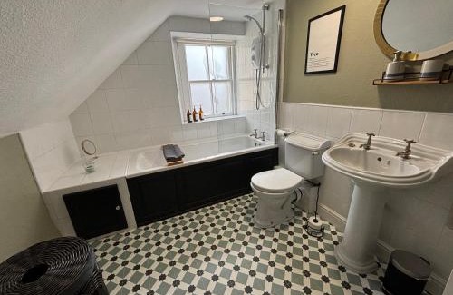 Pitlochry Apartment | Knockfarrie Cottage